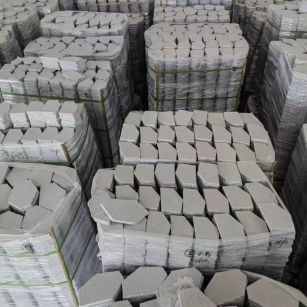 钦州芝麻白石材冰裂纹，碎拼。