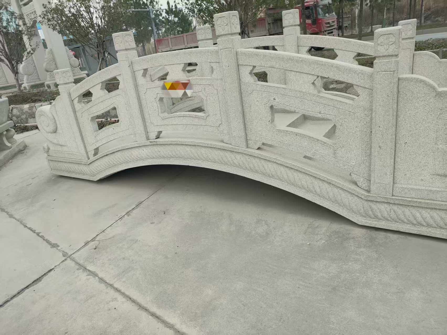 钦州芝麻白拱桥，石桥